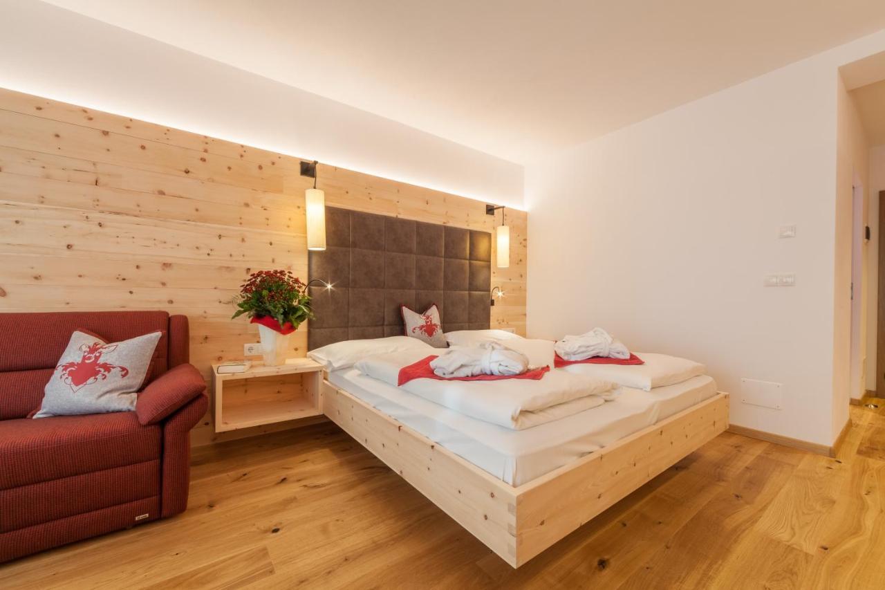 Hotel Schopfenhof San Candido Bagian luar foto